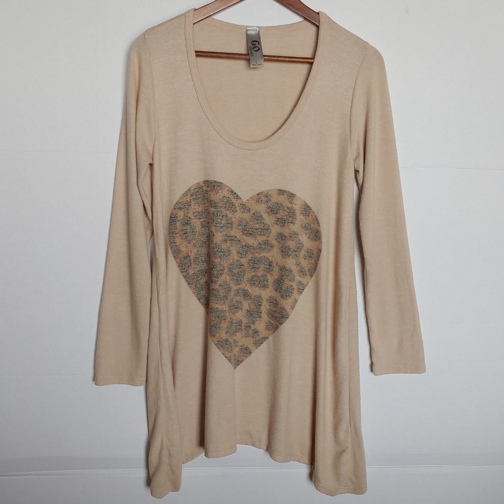 NWOT cheetah print heart tunic Large
